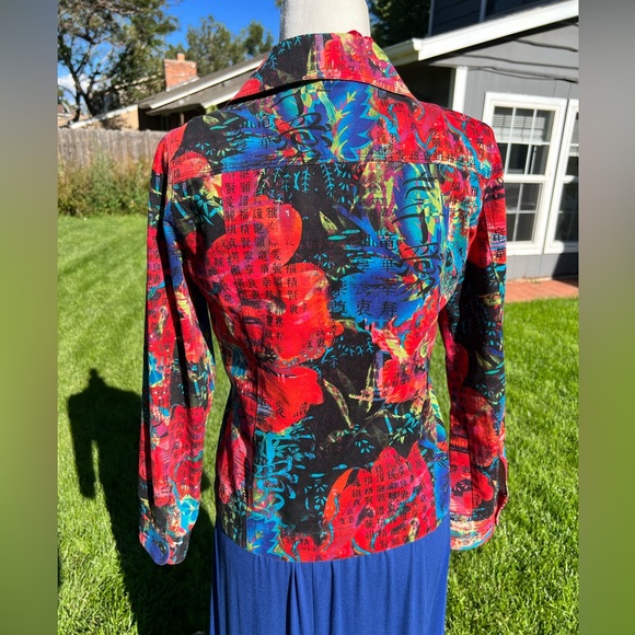 Chicos Abstract Print Jacket - Picture 3 of 10